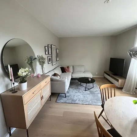 Lovely In The Heart Of Apartment *
