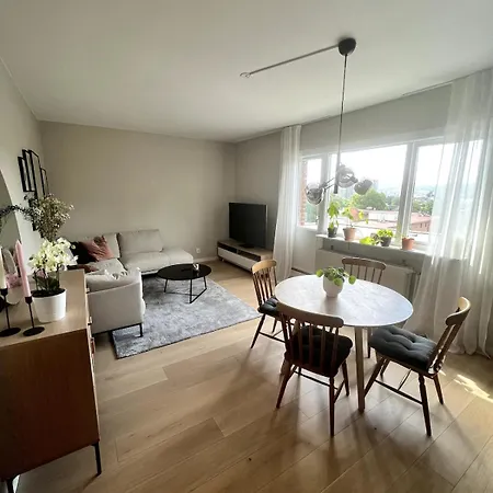 Lovely In The Heart Of Apartment